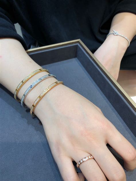 cartier thin diamond love bracelet